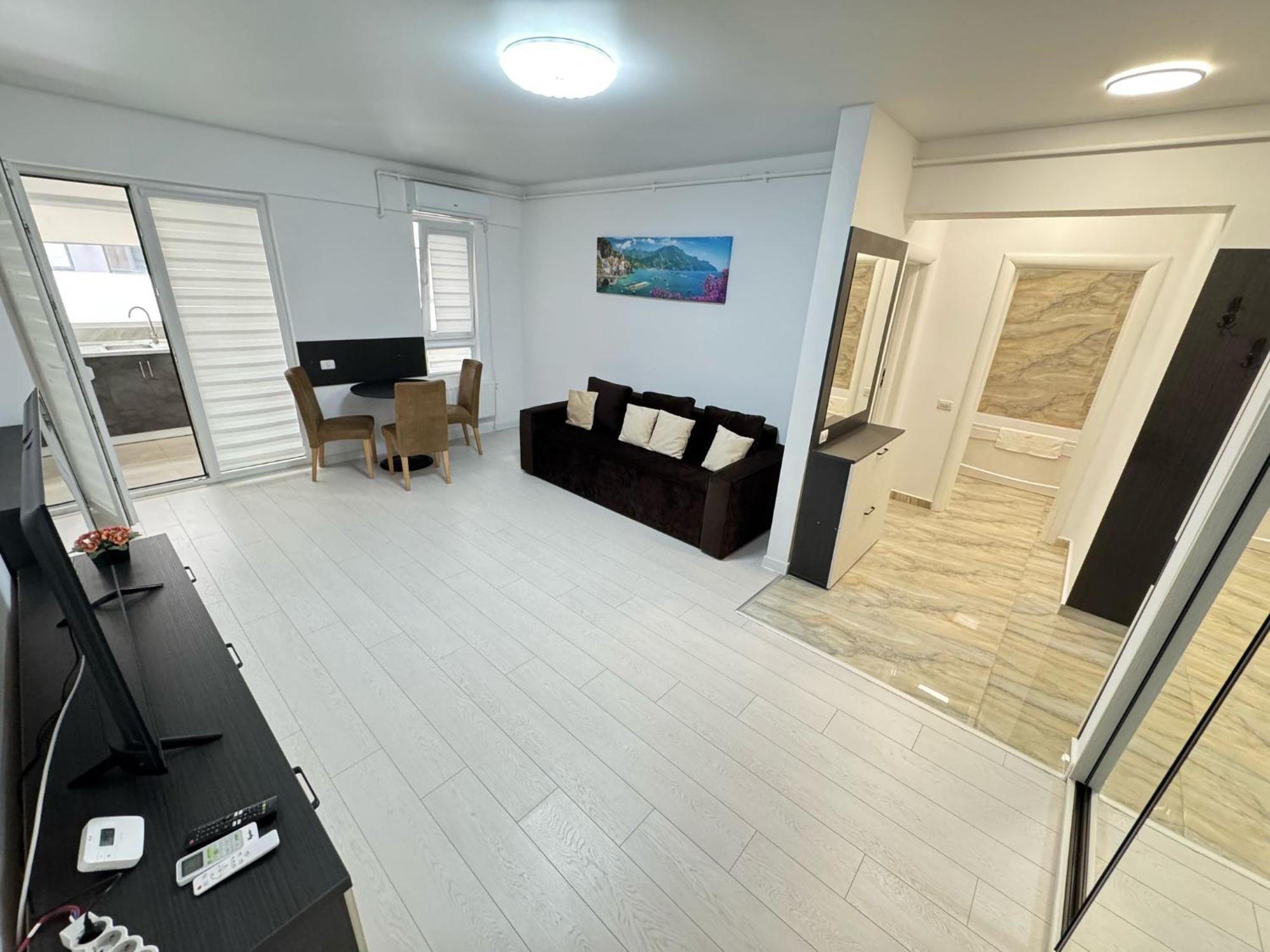Luxury Glam Apartments Central Adress Bucuresti With Parking Exterior photo